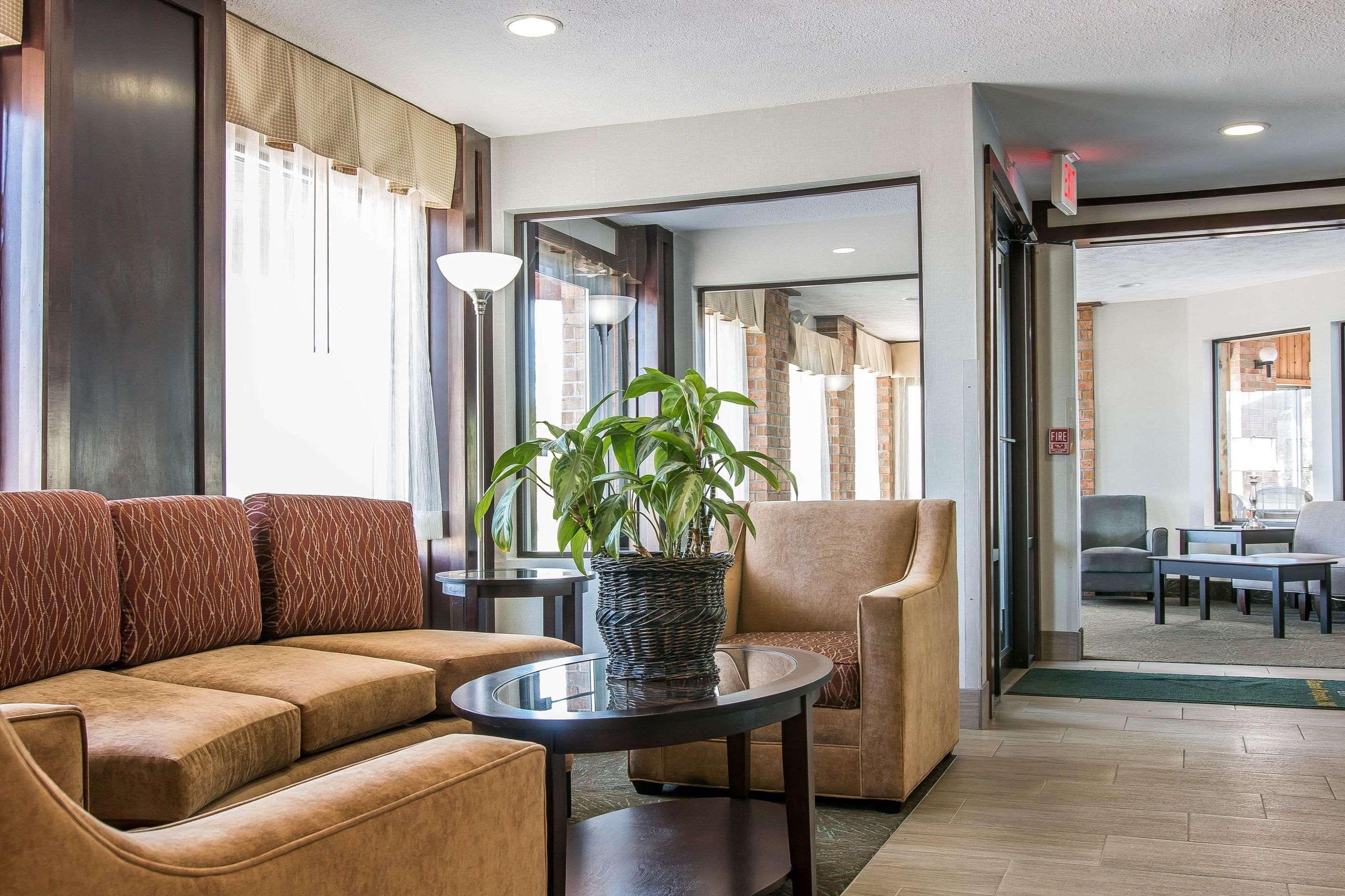 Quality Inn Grand Rapids South-Byron Center Cutlerville Exterior foto