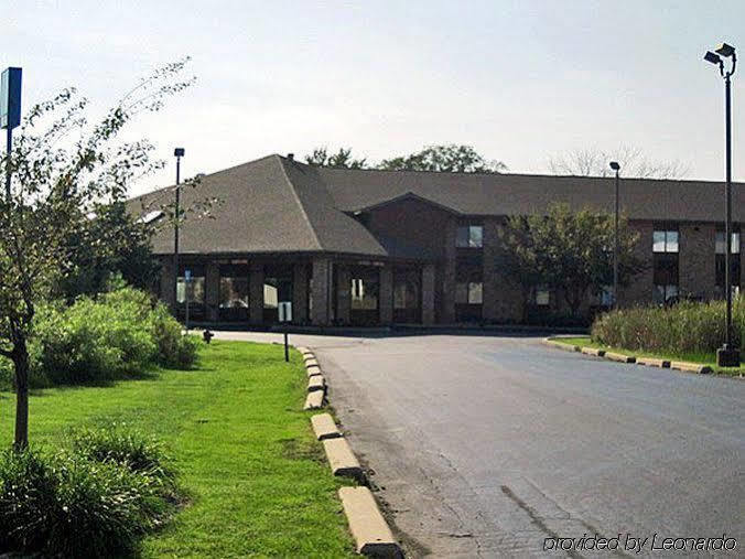 Quality Inn Grand Rapids South-Byron Center Cutlerville Exterior foto